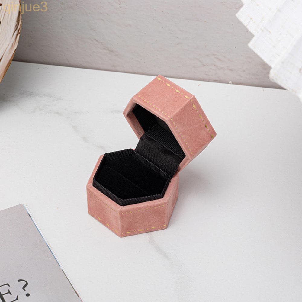 Mini Caixa De Anel Hexagonal , Estojo De Proposta De Noivado De Camurça Premium Com Costura Dourada , Para Casamentos E