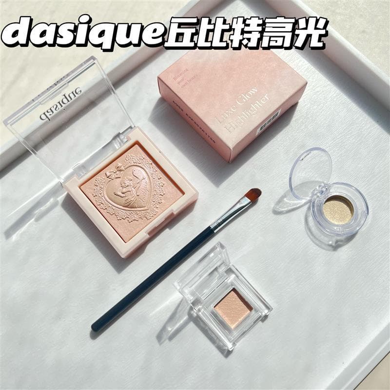 [Desire Pequena Flor Branca] dasi/Dai Xi Ke Cupido Destaque Amostra Tridimensional Perolado Destaque Cor Iluminadora