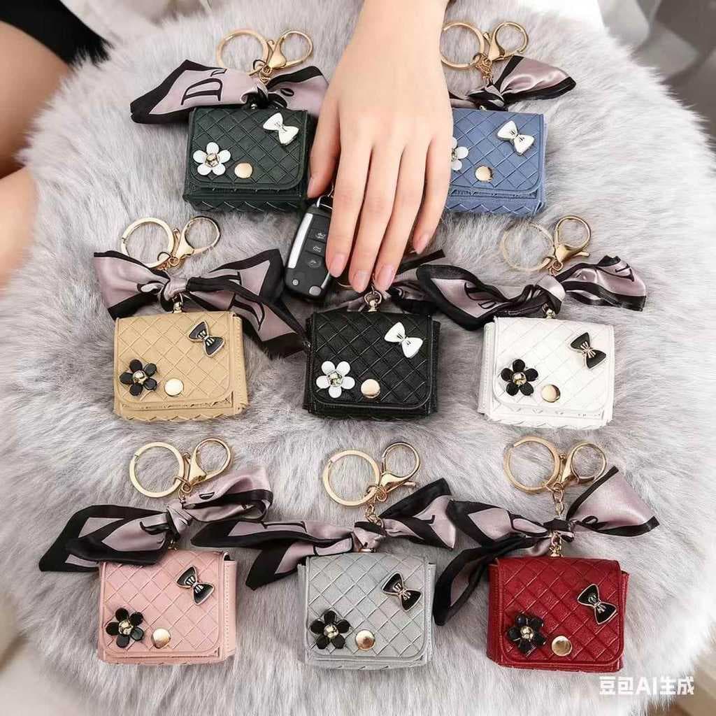 Ano como uma música lenço de seda chaveiro pingente mudança diamante Bluetooth fone de ouvido saco influenciador chaveir