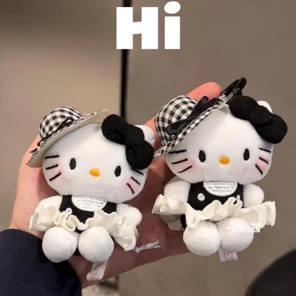 Pingente de bolsa em estilo Hepburn com gato KT, brinquedo de pelúcia fofo, acessório de mochila de alta qualidade para
