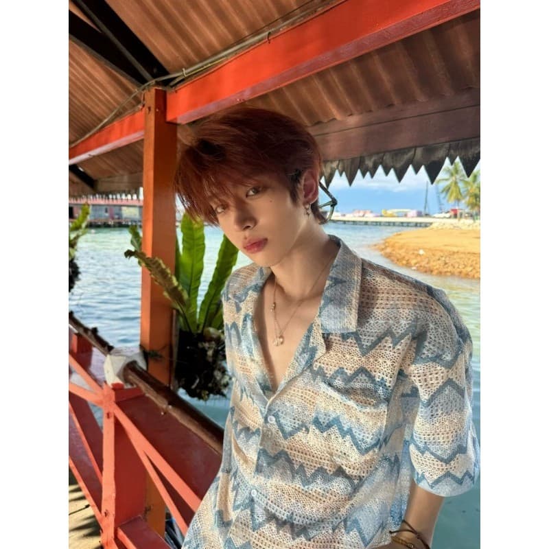 Verão à beira-mar nicho férias estilo onda padrão de malha contraste cor oco camisa Casual masculina All-Match camisa ja