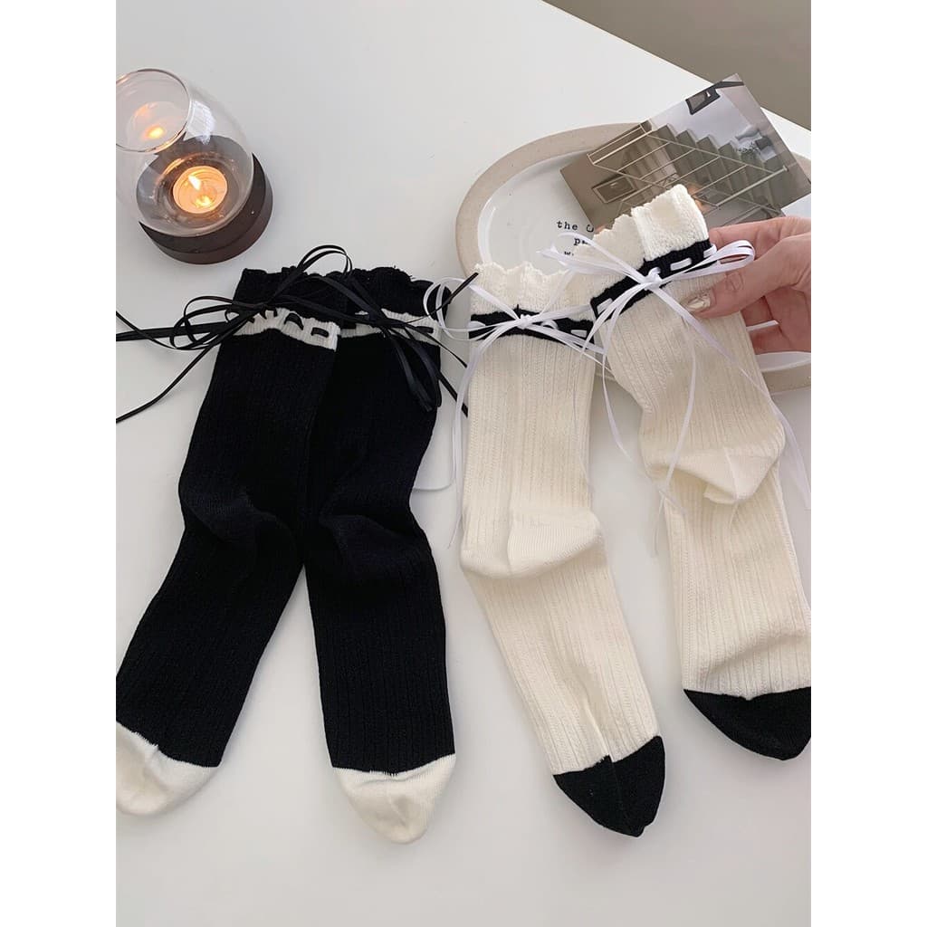 Primavera verão único elegante confortável meados de tubo meias All-Match meias casuais estilo Preppy menina coração ren