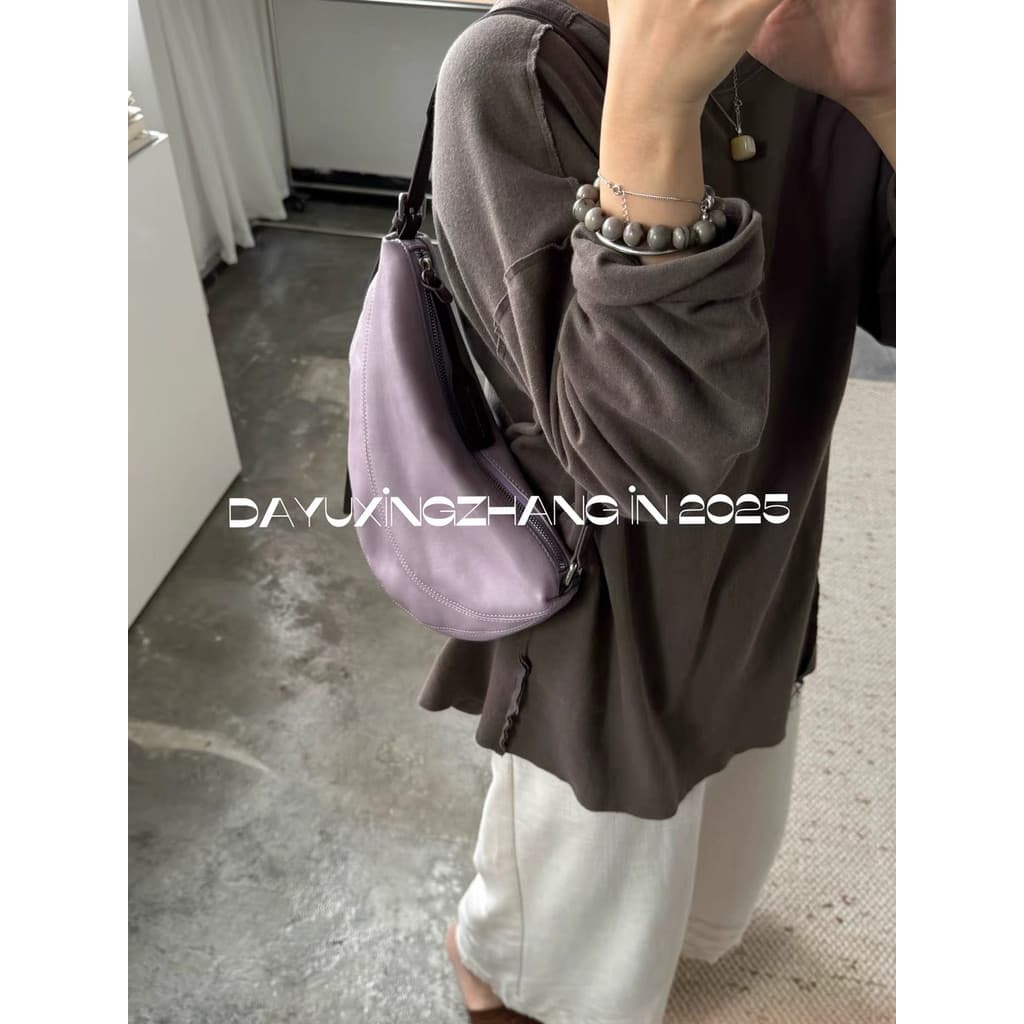 Bolsa bolsa transversal feminino 2026 novo estilo nicho Design roxo ameixa sela saco de um ombro mensageiro bolsa Croiss