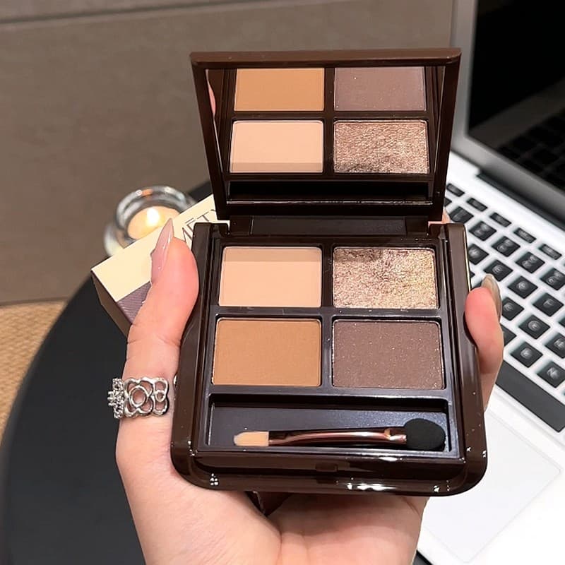 METYSUR rico Merad quatro cores filha extravagante estroboscópio diário renderização de cores High-End maquiagem sombra