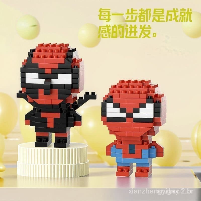 Compatível com blocos de montar pequenos dos Vingadores, brinquedos infantis, presentes decorativos.