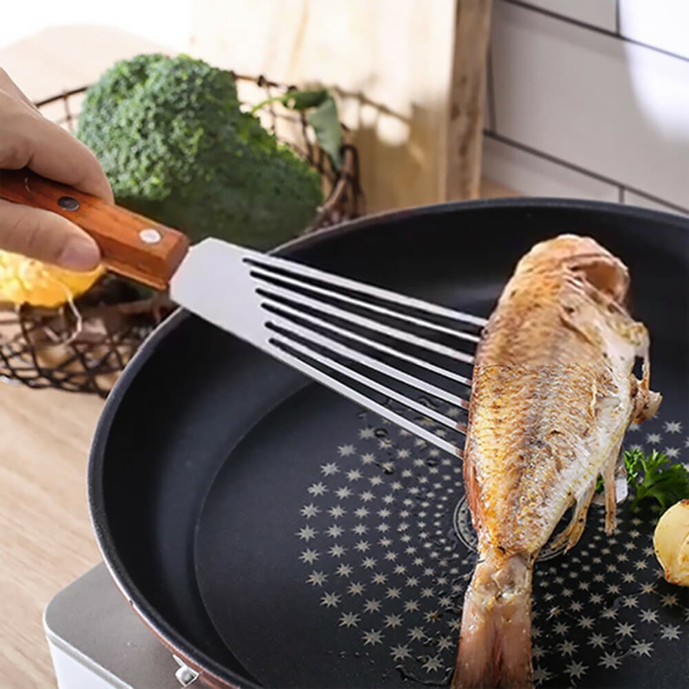Espátula de aço inoxidável antiderrapante para virar peixes com furos
