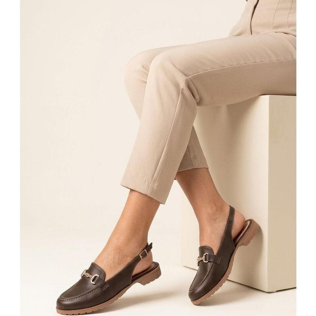 Sapatilha Feminina Aberta Atras Slingback Salto Baixo Café Elegante Macia Maricotta Mule Fivela