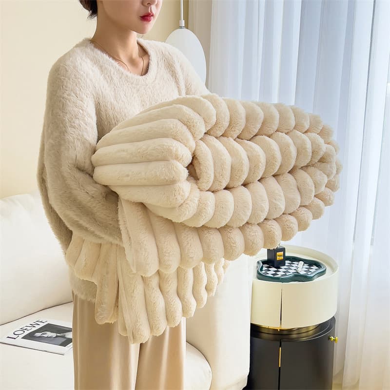 Luz de luxo coelho cobertor de pelúcia inverno engrossado Coral velo cobertor escritório único cochilo cobertor sofá cap