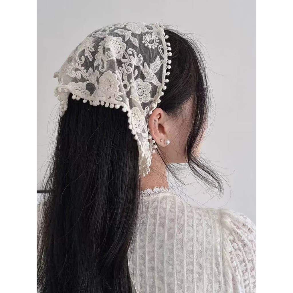 Lenço de renda feminino versão coreana ins artesanal crochê oco bandana menina estilo literário viagem foto triângulo ca