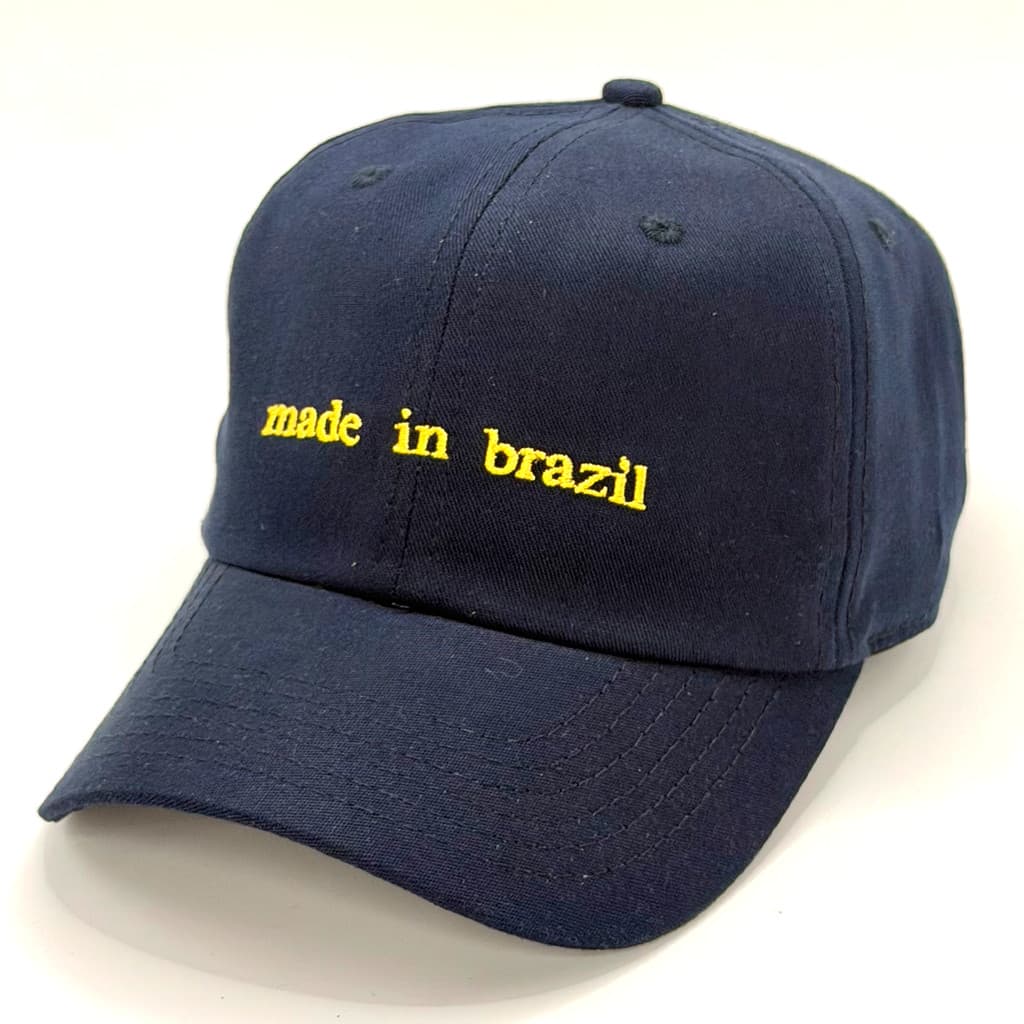 Boné Made In Brazil Bordado Amarelo Minimalista Aba Curva Estilo Dia a Dia Moda Casual
