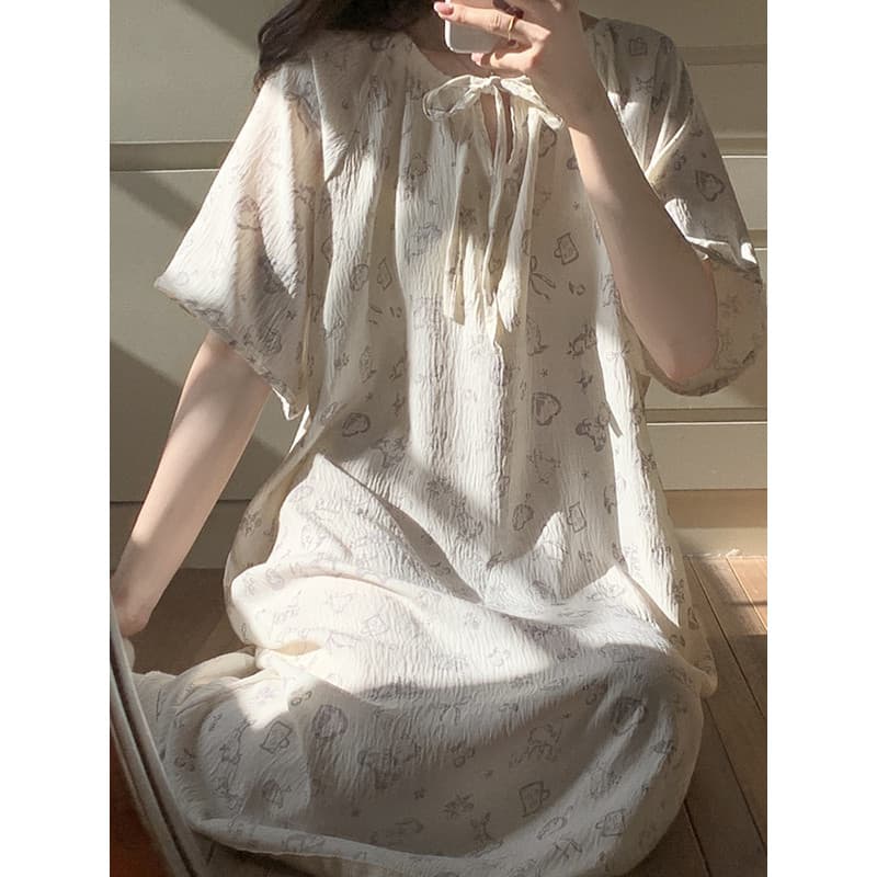Camisola de manga curta feminina verão nuvem algodão 2025 novo estilo capa solta carne doce dos desenhos animados pijama