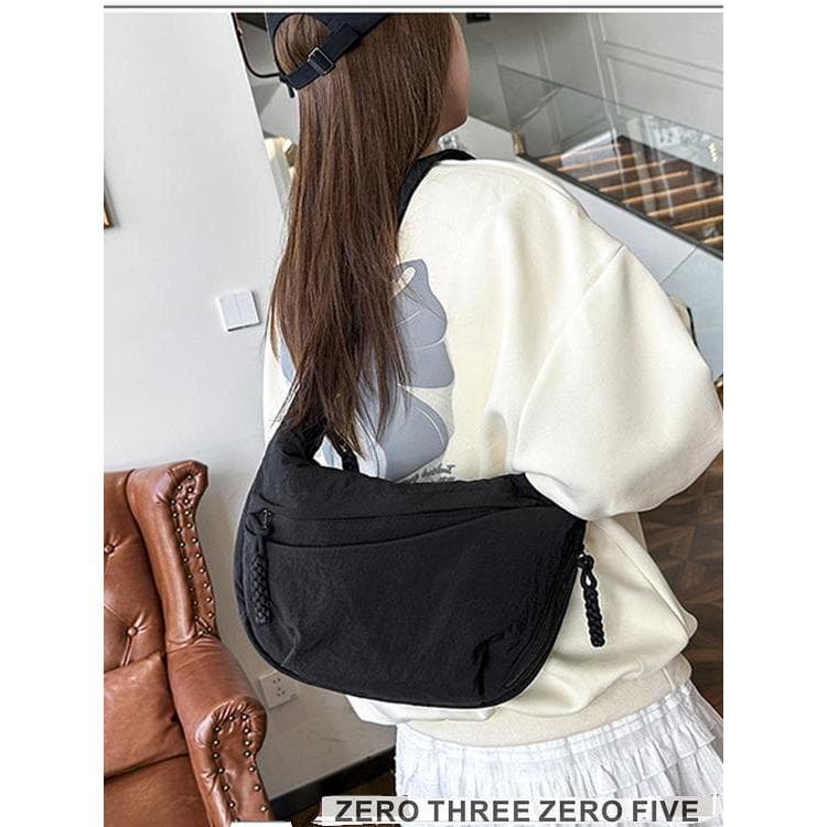 2025 novo estilo saco de bolinho feminino saco do mensageiro grande capacidade Commuter saco de um ombro All-Match mochi