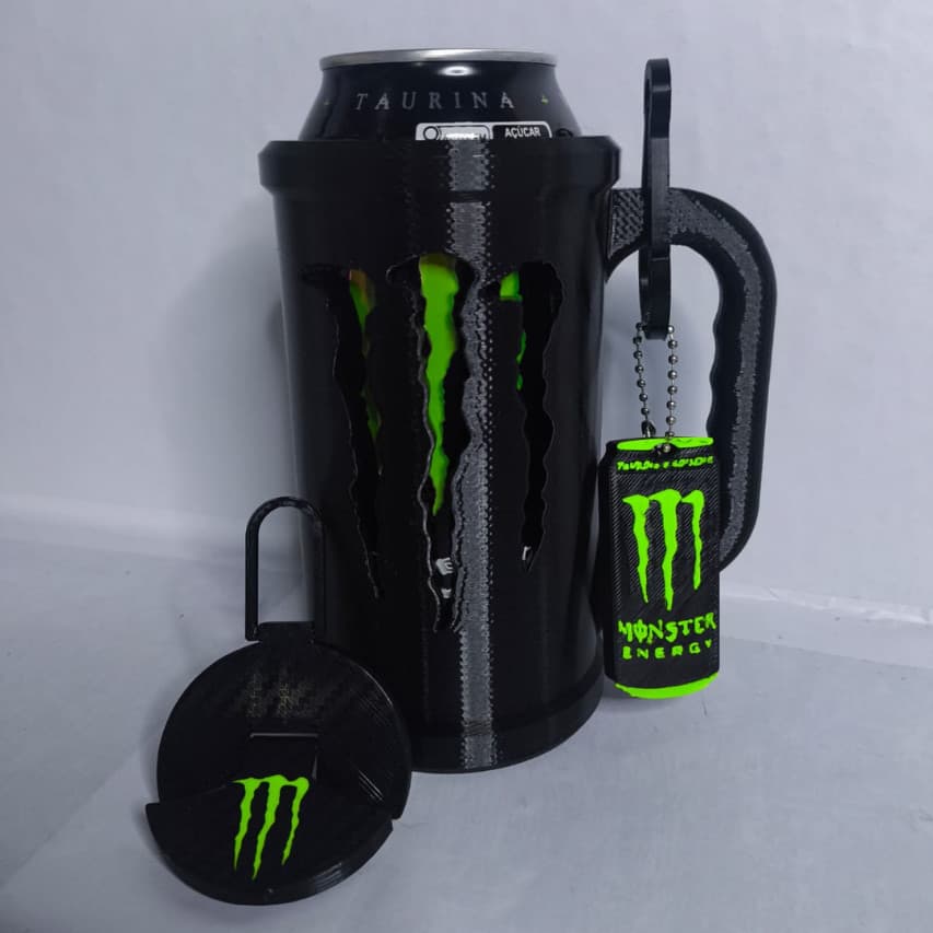 Caneca Porta Lata Monster 3 em 1 Térmica Com ou Sem Nome Personalizado e Chaveiro
