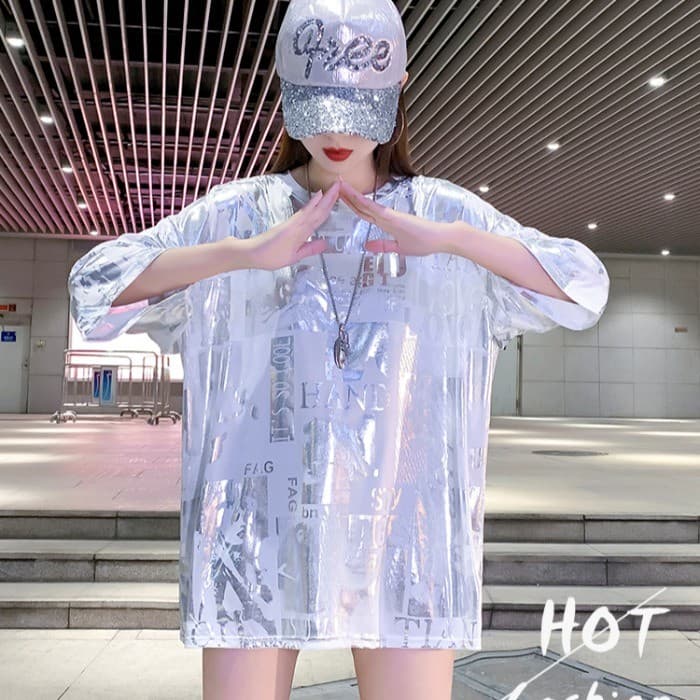 2026 novo estilo feminino verão de manga curta brilhante espumante Super quente comprimento médio ins na moda camiseta s