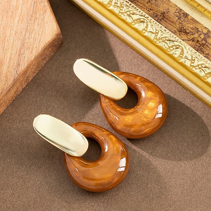 Agulha de prata Retro requintado estilo Melade oco Irregular resina brincos atmosférico exagerado quente menina brincos