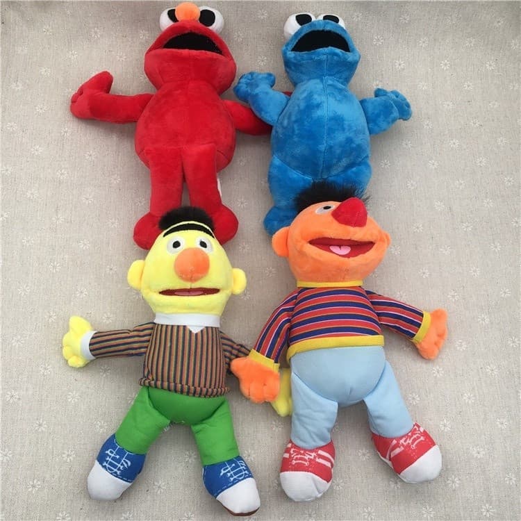 Boneca Feia De Natal De Pelúcia Sesame Street Cartoon Big Eyed Monster Toy Expression Boutique Agarrar ELMO Presente Par