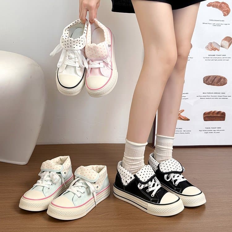 Pronto estoque novo estilo Polka Dot plana sapatos de lona de alta qualidade feminino sola grossa aumentado respirável s