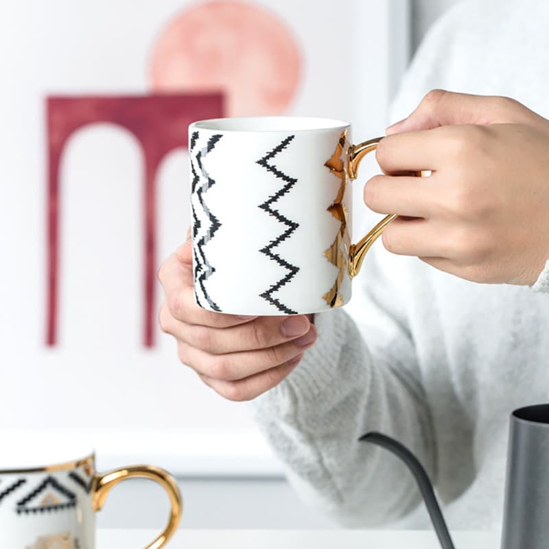 Totem luz luxo caneca de cerâmica das mulheres dos homens casal copo escritório xícara de café copo de água xícara de ch