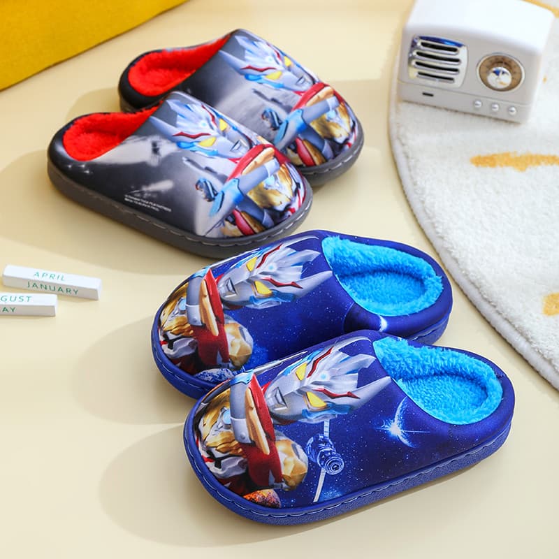 Novo Ultraman casa infantil interior antiderrapante meninos meninas quente pelúcia bebê bonito dos desenhos animados alg