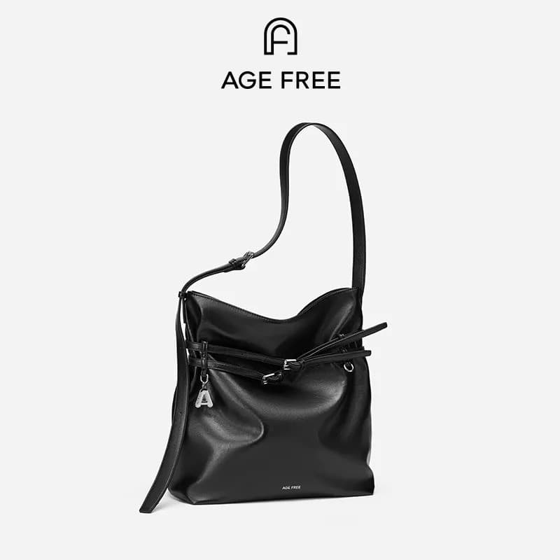 AGE FREE Bolsa Transversal de Couro Macio de Alta Qualidade Cinto Ajustável Design Elegante Feminino  Diversas Ocasiões