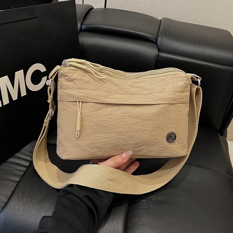 Bolsa pequena feminina bolsa mensageiro 2026 novo estilo bolsa de lona grande capacidade High-End náilon pano mãe bolsa