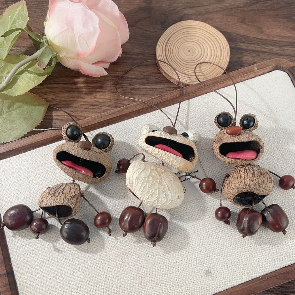Sementes decorativas para mochila, figura de desenho animado, pingente decorativo para interior de carro, presente criat