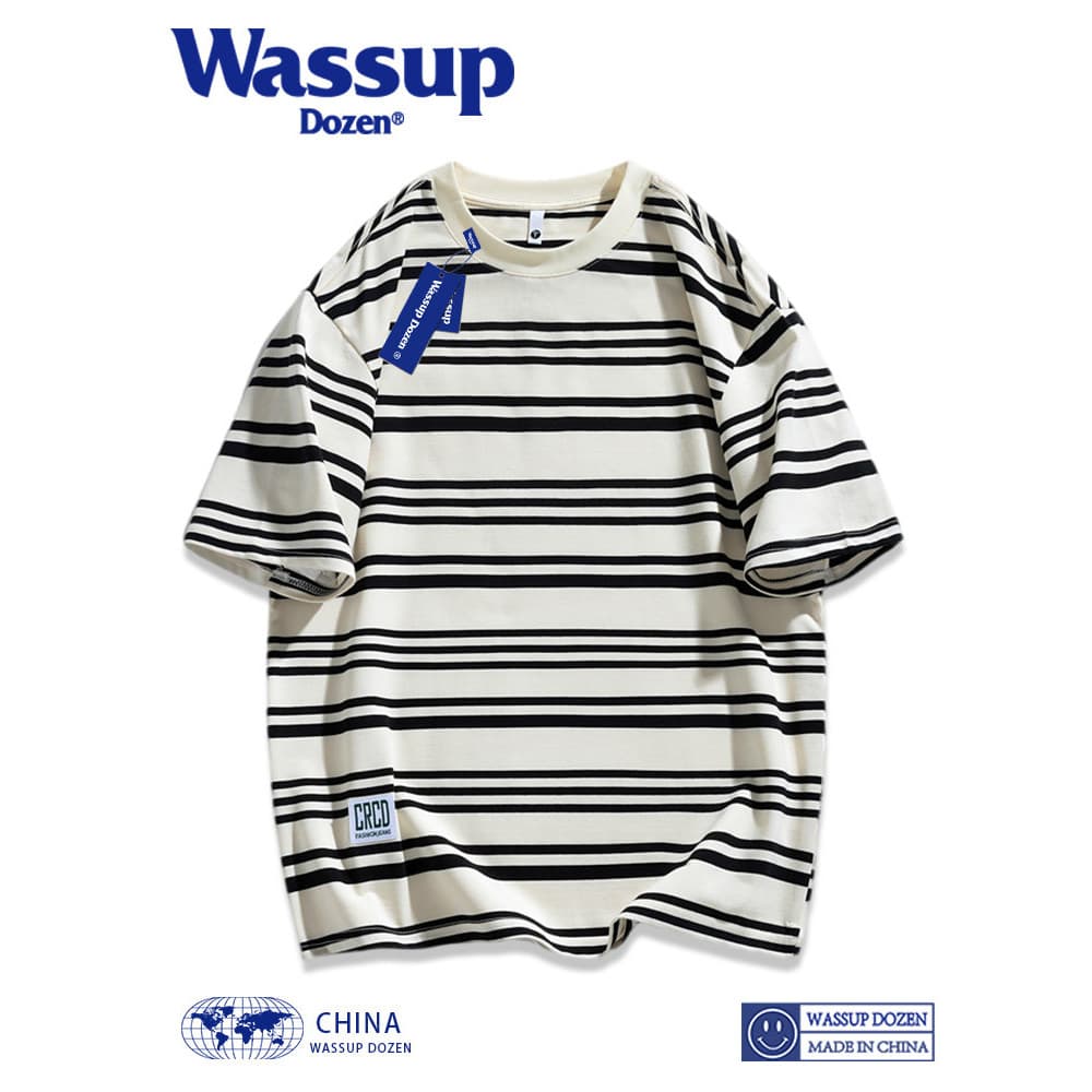 WASSUP DOZEN Camiseta masculina de manga curta Street Wear Design listrado solto tamanho grande Casual gola redonda meia