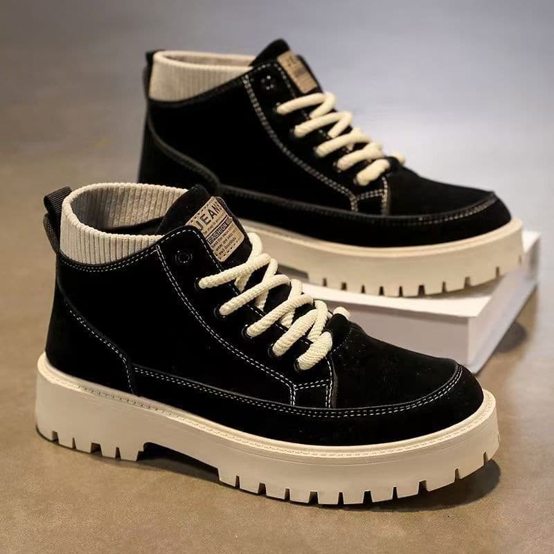 2026 Novo estilo estilo britânico botas gerais de cano alto ao ar livre casuais botas Martin combinadas