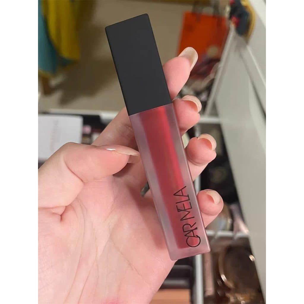Carmela carmela carmela Batom No. 4 Matte Matte Air Lip Glaze Branqueador Lip Purê Canela Nicho Não É Fácil de Mergulhar