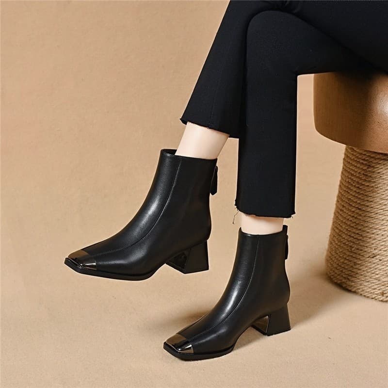 Anti-colisão Metal Toe Chelsea botas curtas femininas 2026 novo estilo primavera outono botas únicas Retro salto grosso