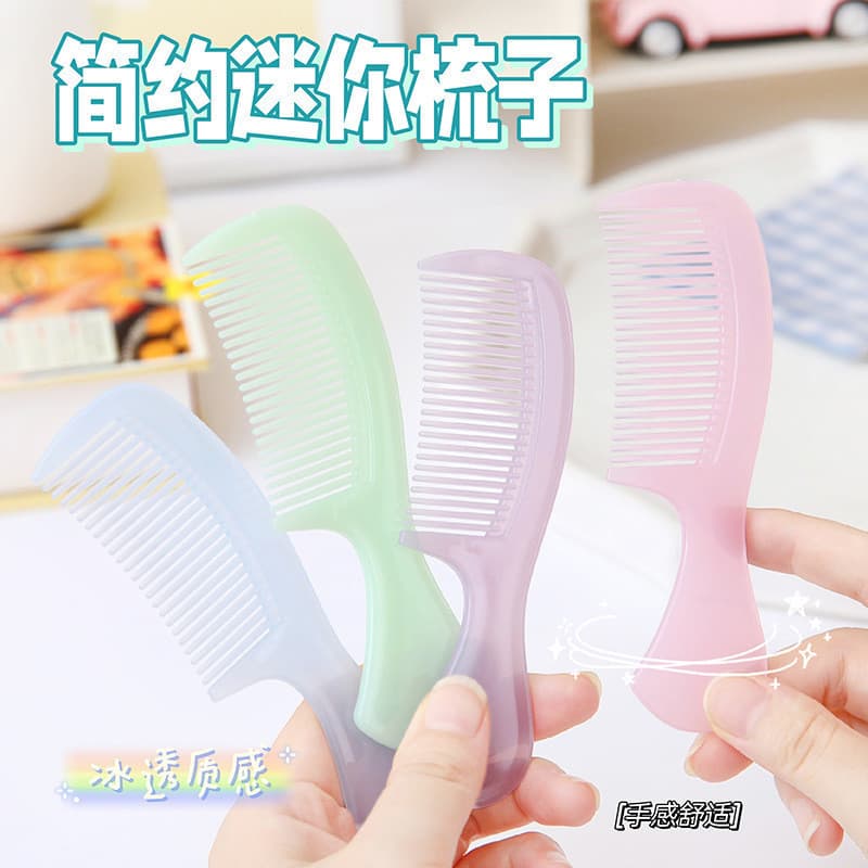 Novo simples Mini pequeno pente portátil bonito plástico cabeleireiro pente doméstico alisamento de cabelo pente senhora