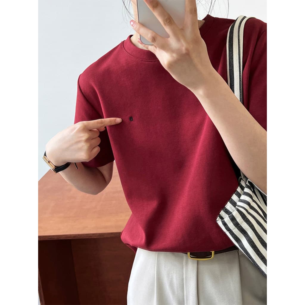 Vermelho sem gola genuíno ombro carta bordado camiseta feminina europeu americano Street Wear High-End pesado de manga c