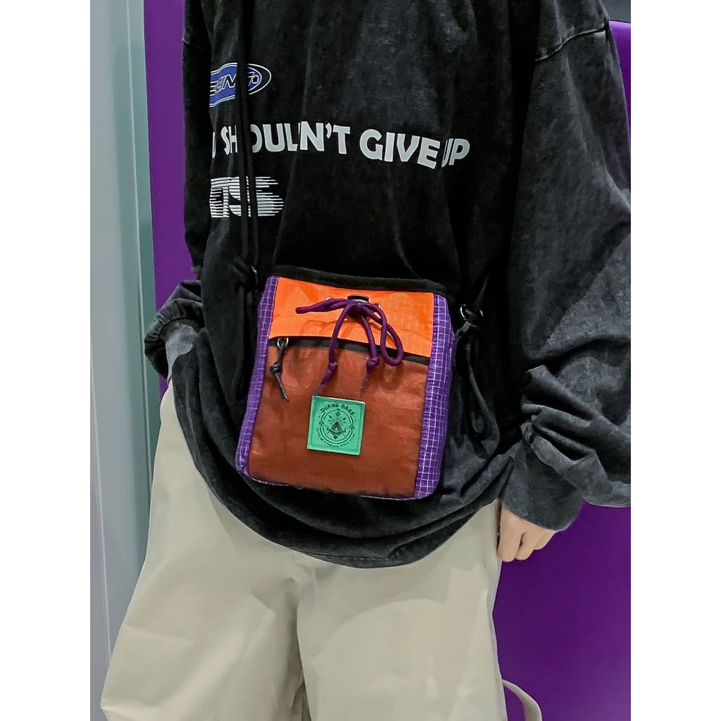 Street Wear pequena bolsa de ombro meninos ins na moda pequeno saco esportes ao ar livre mochila do telefone móvel saco