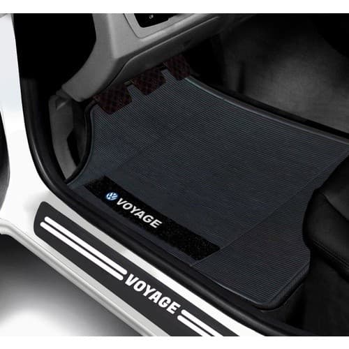 Kit Tapete E Soleira De Porta VW Voyage Universal Carro personalizado