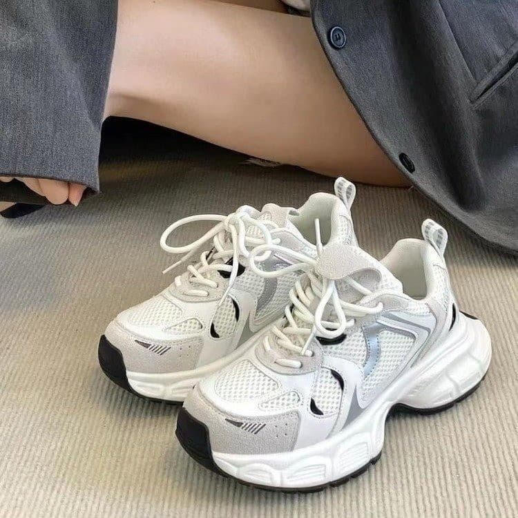 Leve esportes tênis de corrida feminino 2026 primavera outono novo estilo malha Campus estilo Forrest Gump papai sapatos