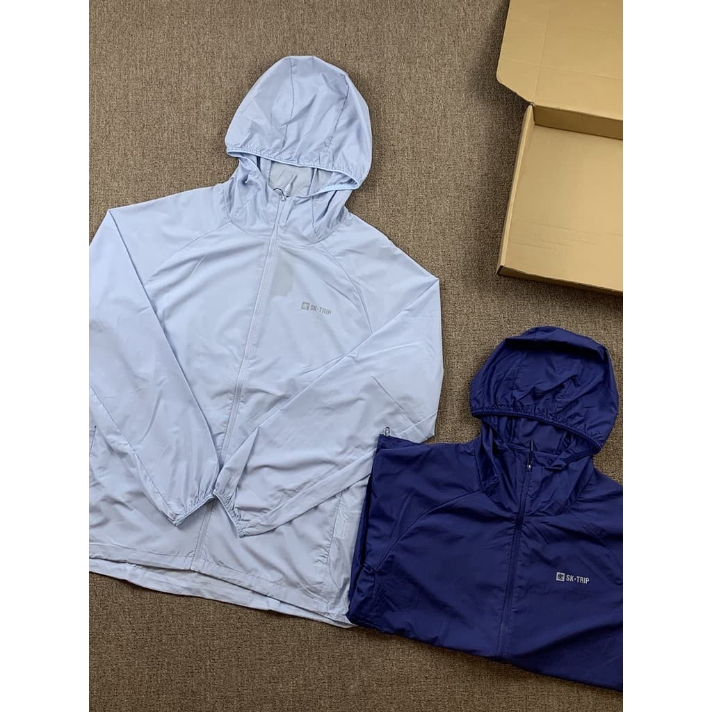 Leve protetor solar roupas masculinas com capuz respirável ao ar livre jaqueta fina roupas de pele de verão à prova de v