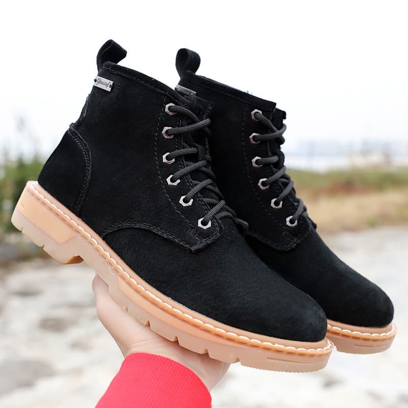 W Botas de neve de couro genuíno de inverno Sapatos masculinos escovados Botas Martin britânicas Botas curtas quentes Sa
