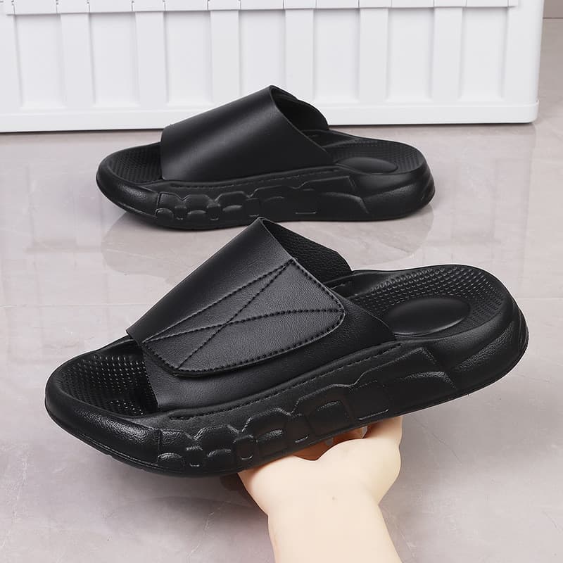 Pé inchado pés obesidade Velcro chinelos masculino 2026 novo estilo verão de sola grossa ao ar livre Casual couro mascul