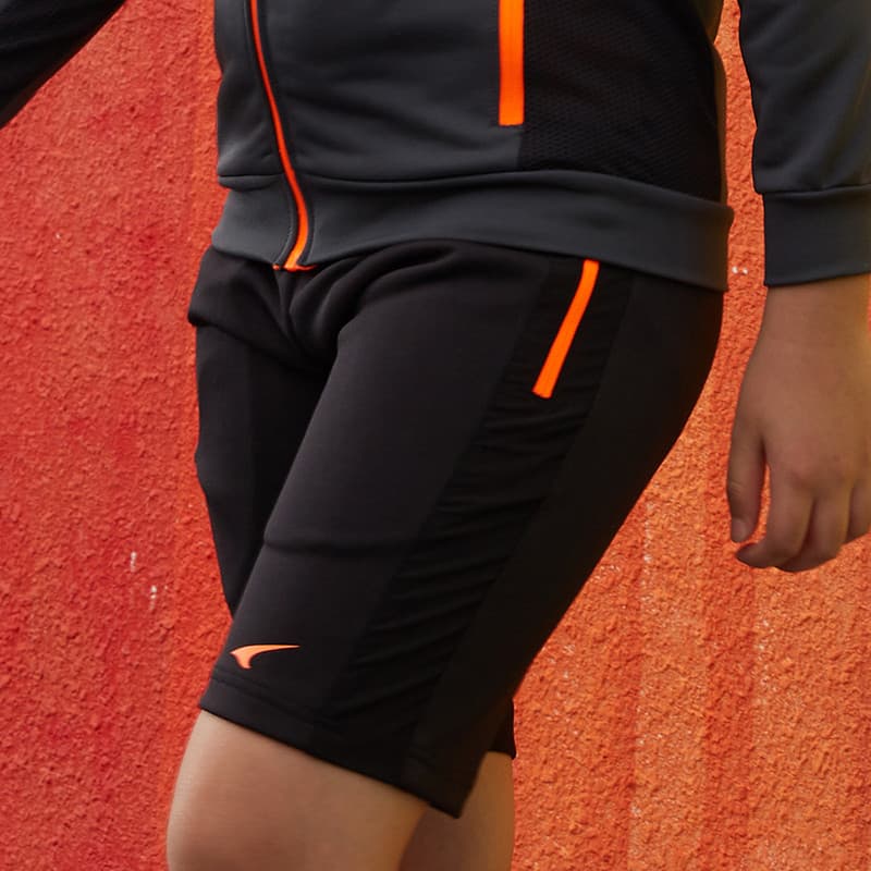 UCAN UCAN Calças esportivas infantis cortadas para meninos Calças simples da moda para adolescentes Shorts de treinament