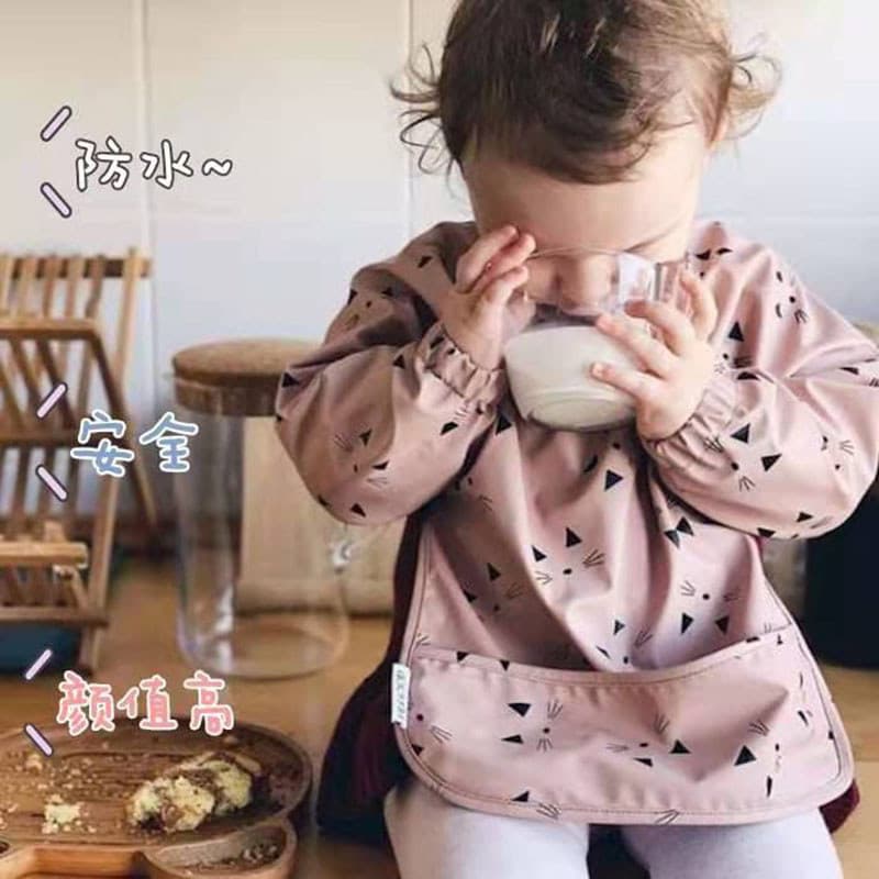 Pedido Original dinamarca crianças à prova dwaterproof água anti-vestir babador bebê comer babador Super macio gato bebê