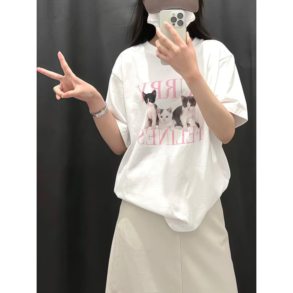 Japonês único 2025 verão feminino Casual solto em torno do pescoço gato impressão camiseta de manga curta478691/475533