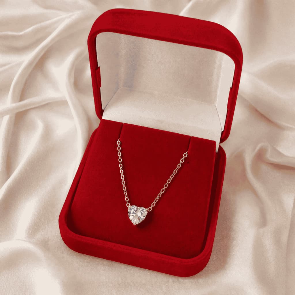 COLAR PRESENTE DIA DOS NAMORADOS CORAÇÃO CRISTAL - FOLHEADO A OURO 18K
