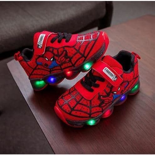 tênis infantil homem aranha com LED multicolorido 50% OFF