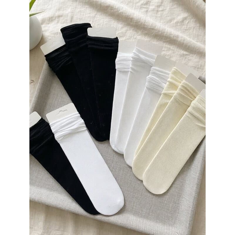 Meias de pilha de seda gelada femininas verão meias finas de cano médio preto branco estilo simples meias de panturrilha