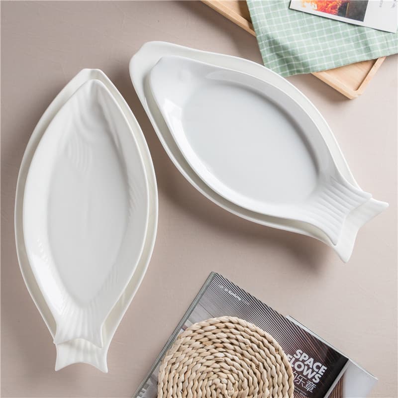 Prato de peixe cozido no vapor grande cerâmica doméstica Oval em forma de peixe pimenta picada cabeça de peixe doméstico