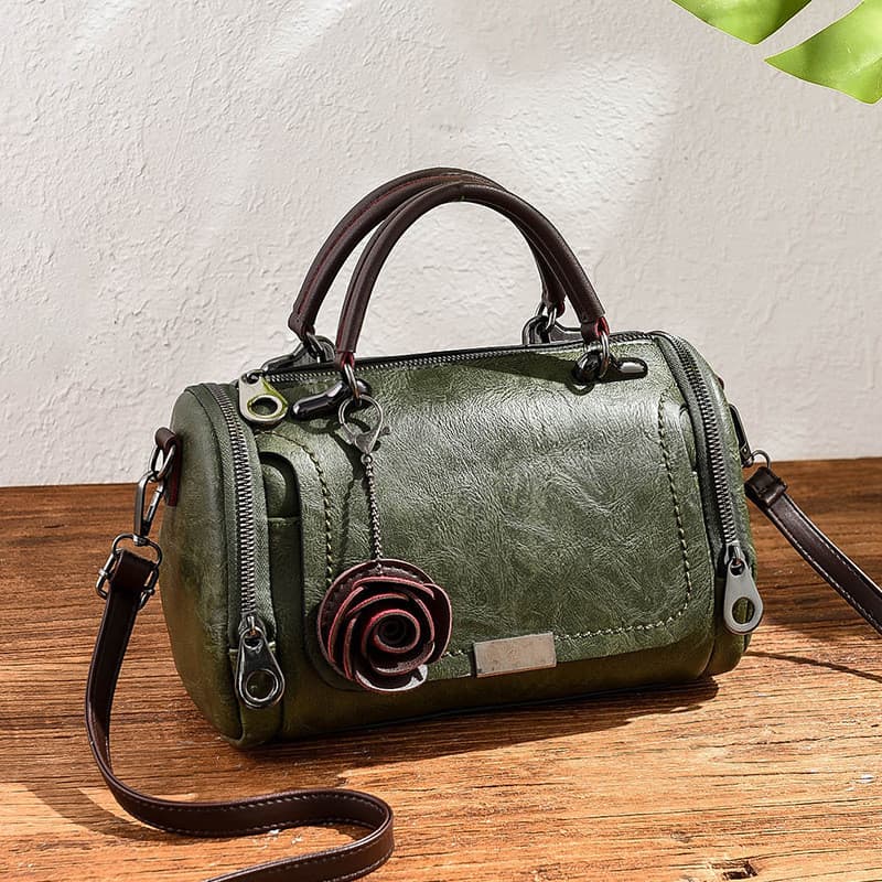 Nova Bolsa de Ombro Transversal Estilo Coreano com Pingente de Flor Pequena, Moda Primavera 2026, Cor Sólida Vintage, At