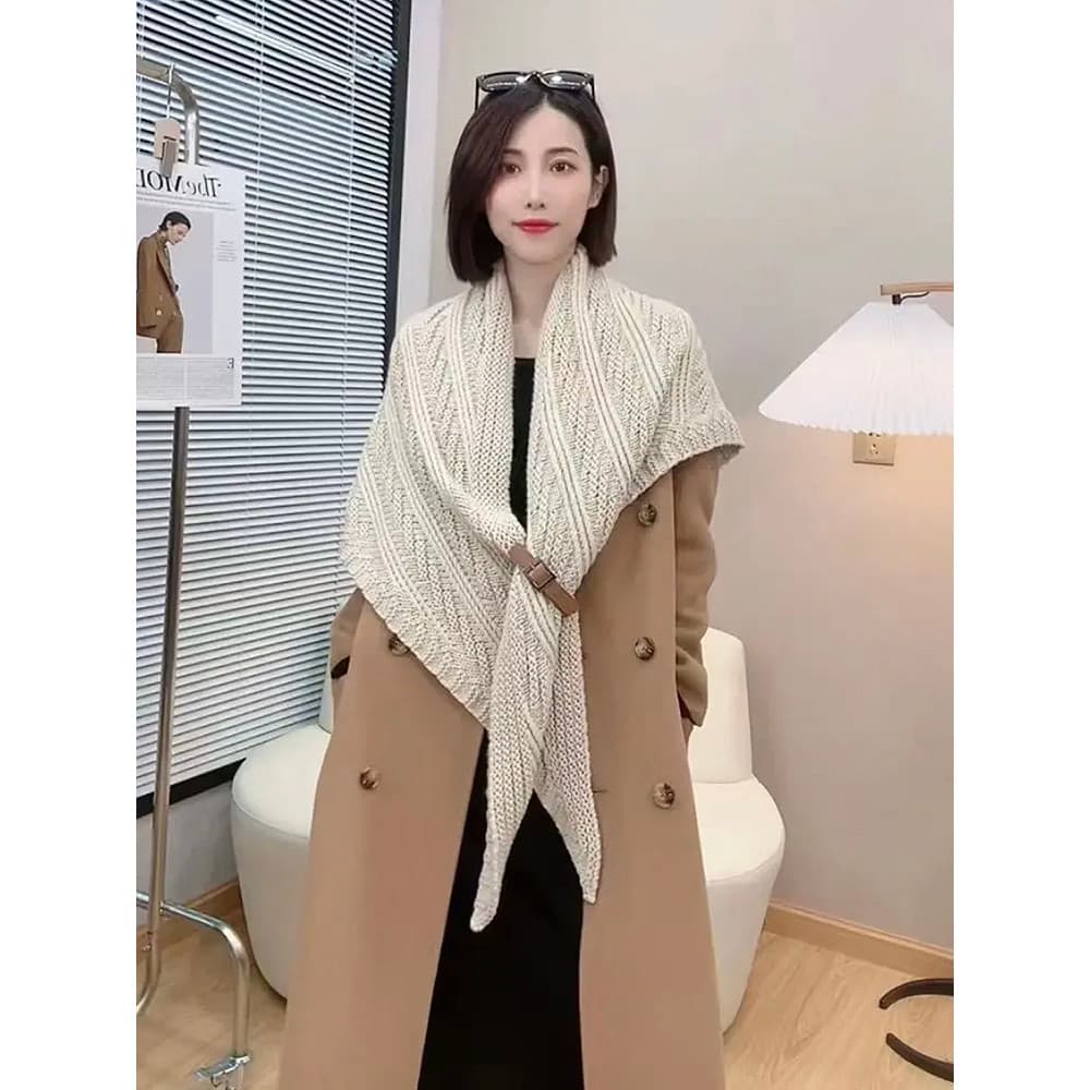 Versão coreana outono inverno quente fivela de couro xale Split engrossado triângulo manto exterior senhoras cachecol de