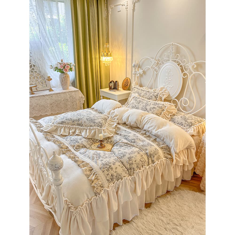 Francês Pastoral flor leite veludo cama conjunto de quatro peças estilo princesa plissado renda Coral veludo colcha capa