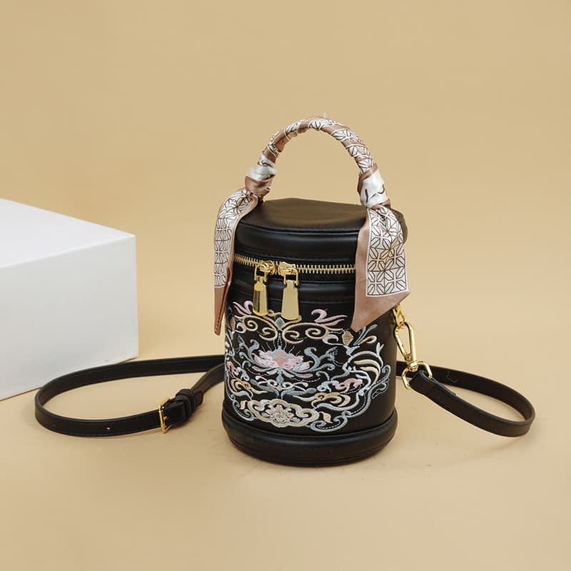 Hong Kong marca novo estilo chinês bolsa de ombro única moda elegante temperamento Cheongsam saco bordado cilíndrico por