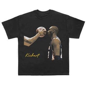 Camiseta Masculina Feminina Oversized Estampa Kobe Bryant Retrato com Bola de Basquete Assinatura | T-shirt Streetwear